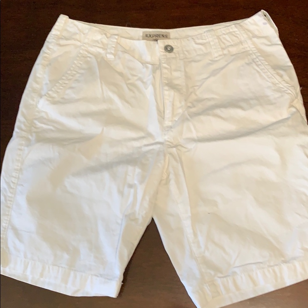 Men’s White Express Shorts size 33